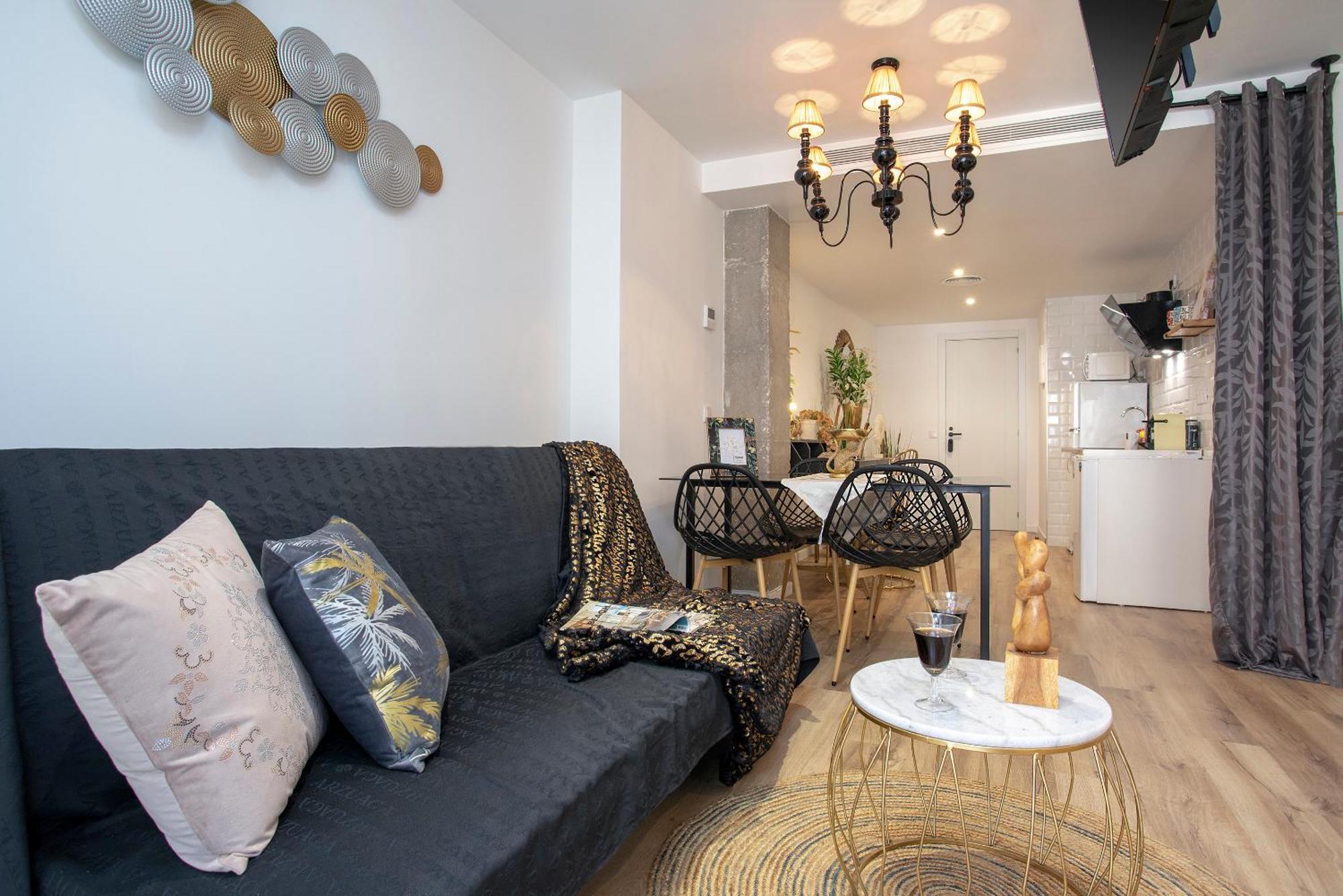 Jazmin Y Biznaga Apartment Malaga Luaran gambar